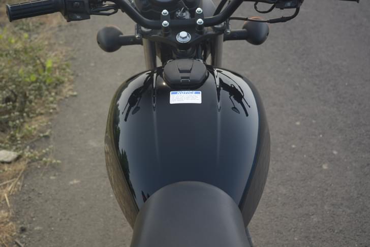 Kawasaki W175 Front View