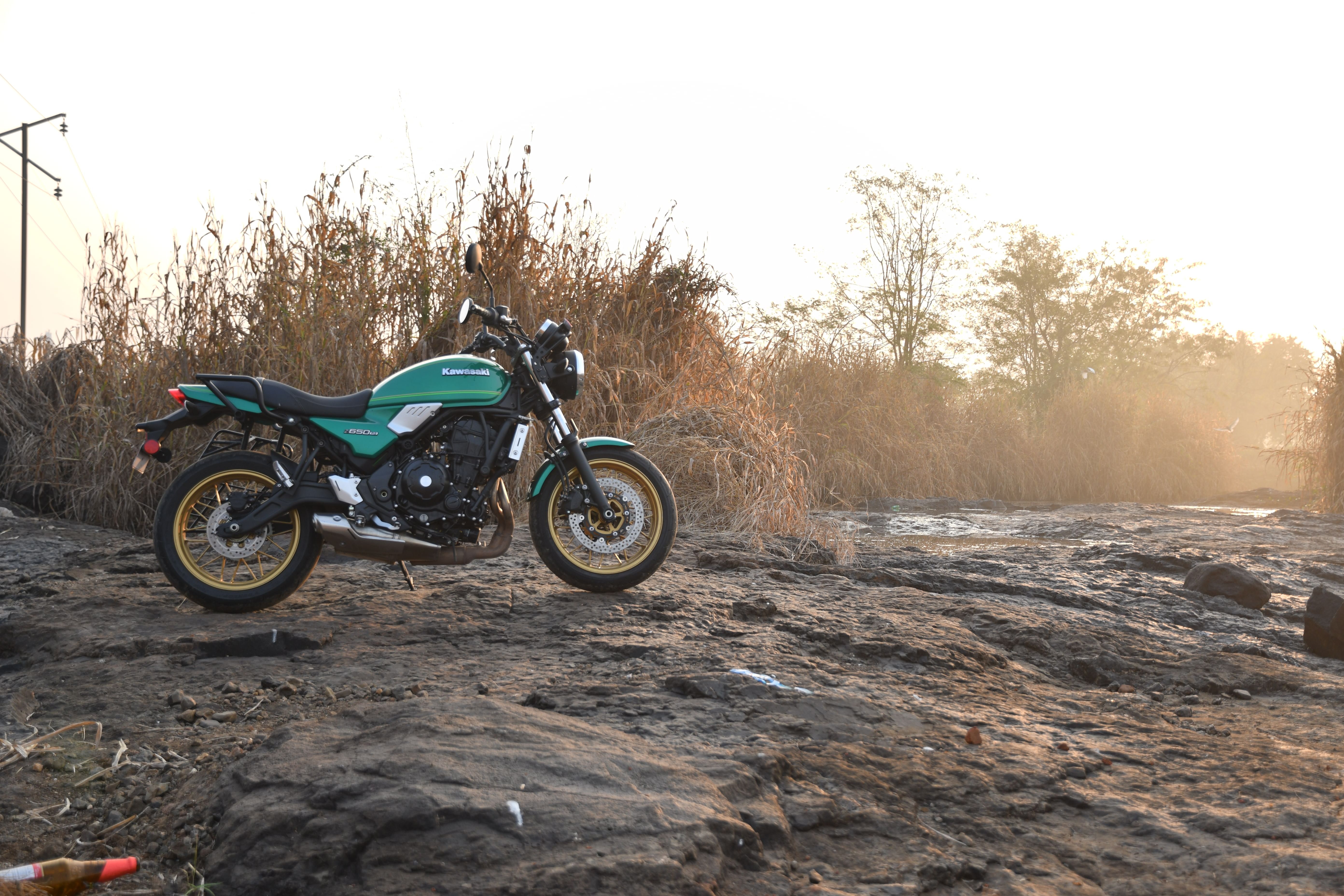 Rainforest 600×300×450 Kawasaki Z650RS On Road Price in Hanumangarh Starts at 6.65 lakh