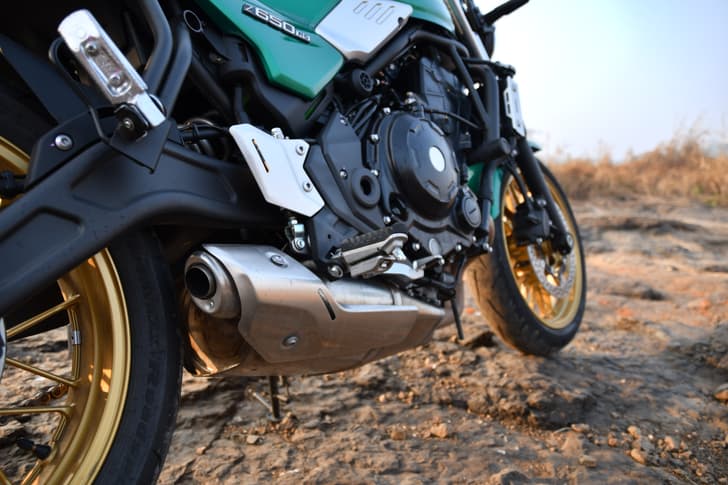Kawasaki Z650rs Color Green