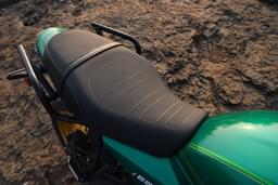 Kawasaki Z650rs Color Green