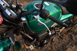 Kawasaki Z650rs Color Green