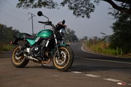 Kawasaki Z650rs Front Left Three Quarter