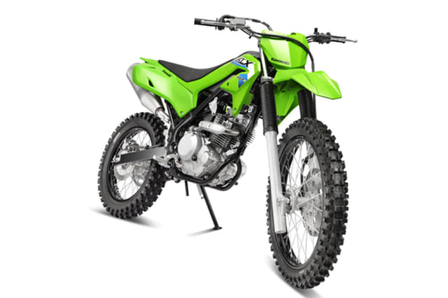 Front Left Three Quarter Image - 32090