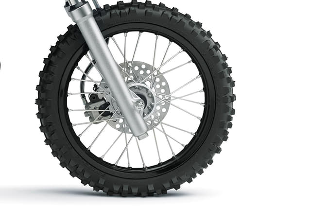 Color Black, Silver Image - 32057