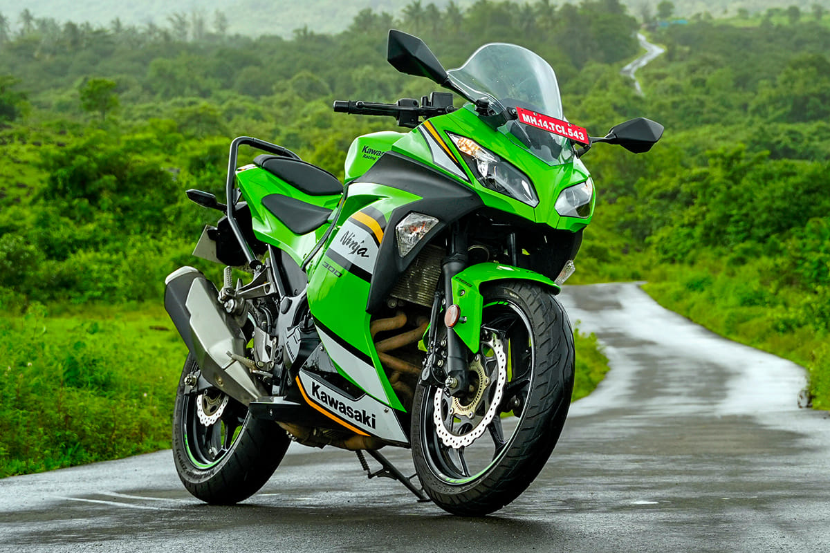 Kawasaki Ninja 300 On Road Price in Chandrapur Starts at 3.17 lakh