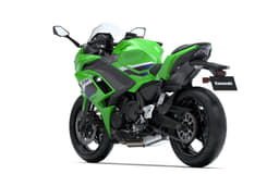 Kawasaki Ninja 650 Front Right Three Quarter