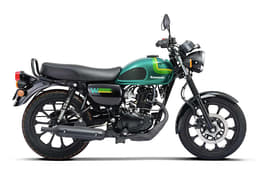 Kawasaki W175 Street Front Right Three Quarter Kawasaki W175 Street Front Right Three Quarter
