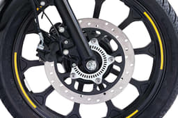 Kawasaki W175 Street Color Black, Silver