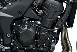 Kawasaki Z1100 Color Black