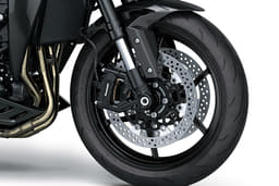 Kawasaki Z1100 Color Black, Silver