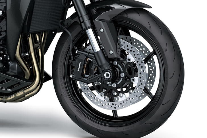Kawasaki Z1100 Color Black, Silver Kawasaki Z1100 Color Black, Silver