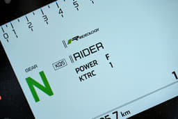 Kawasaki Z900 Digital Instrument Cluster