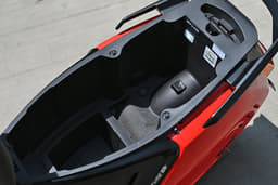 Kinetic Dx Color Red, Black