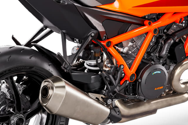 Color Orange, Black, Silver Image - 35502