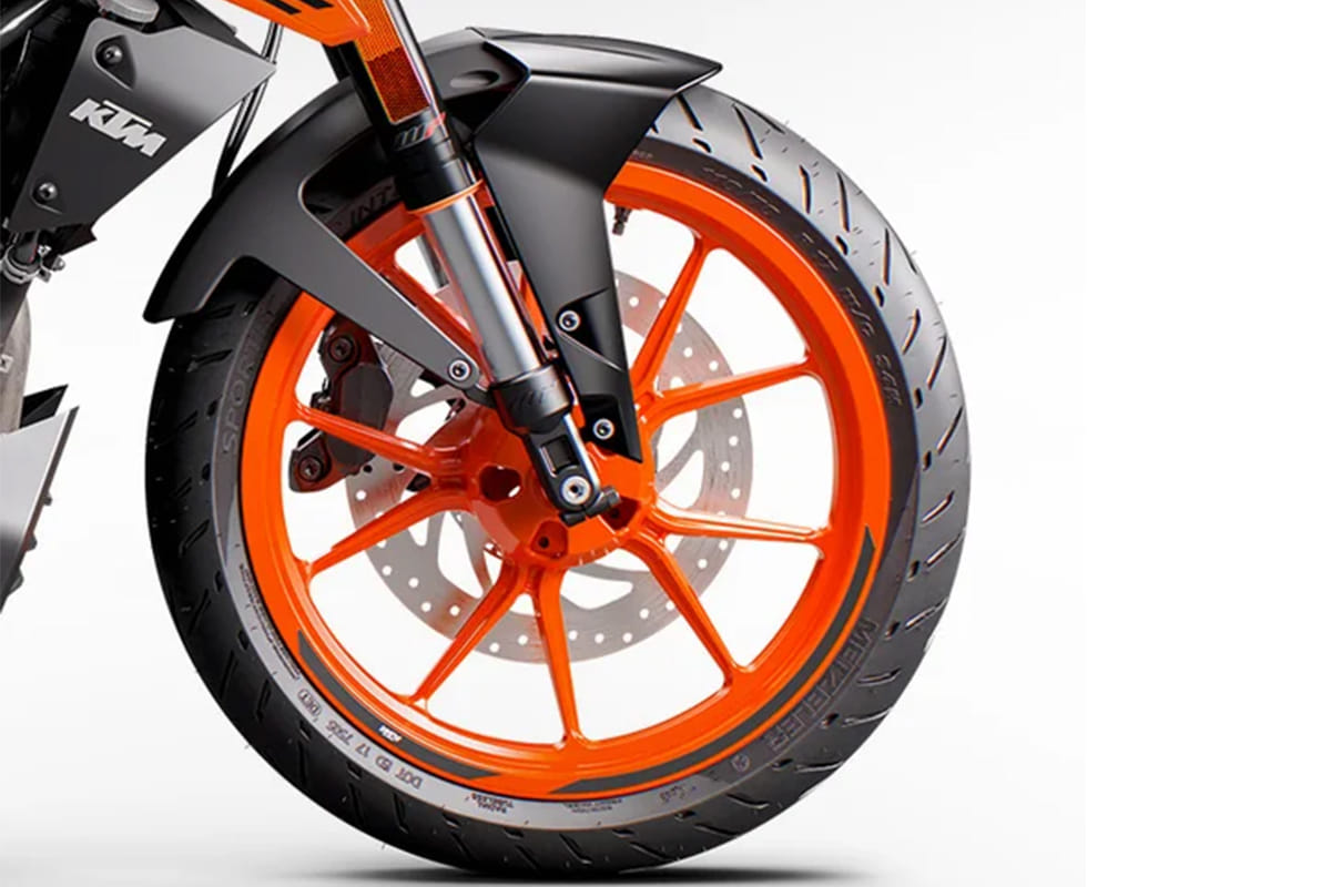 Color Orange, Black