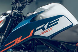 Ktm 160 Duke Tft Color Blue, White, Orange