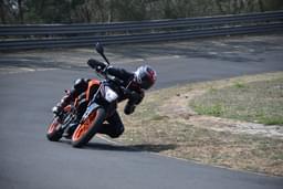 Ktm 200 Duke Front Left Three Quarter