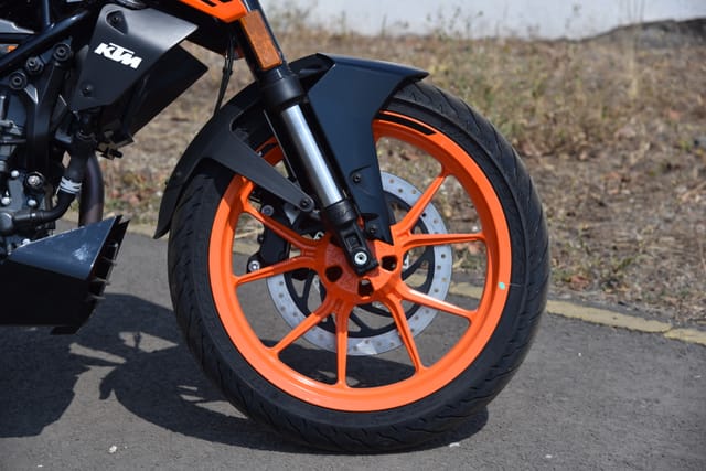 Color Orange