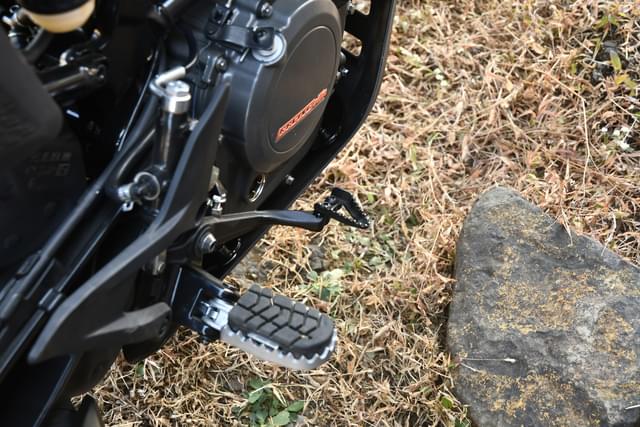 Left Side View Image - 25782