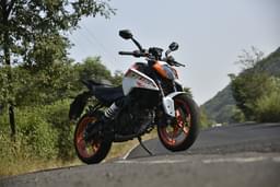 Ktm 250 Duke Gen 3 Front Left Three Quarter