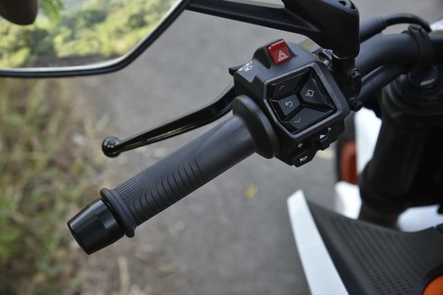 Color Black Image - 25850