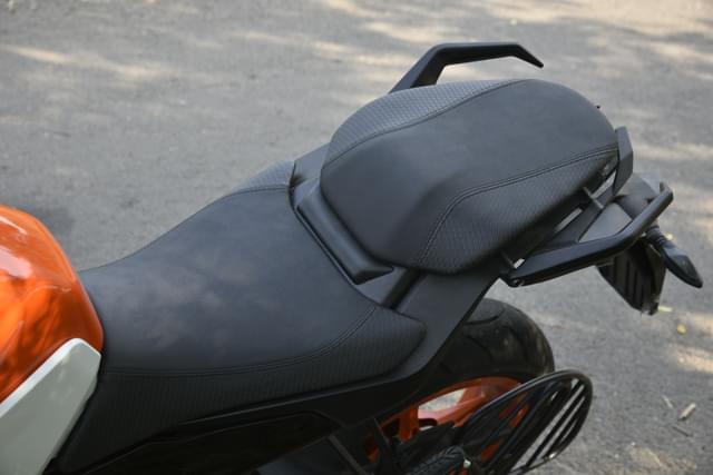 Color Black Image - 25861