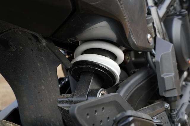 Color Black Image - 25872