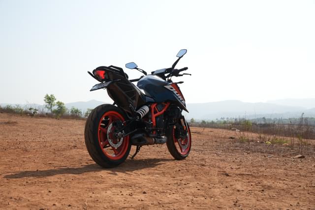 Rear View Image - 25808