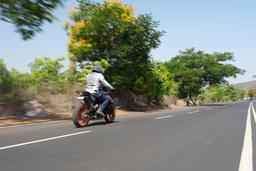 Ktm 390 Duke Gen 3 Right Side View
