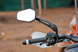 Ktm 390 Adventure Color Black, White