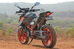 Ktm 390 Duke Gen 3 Front Right Three Quarter