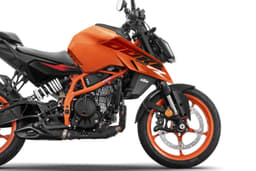 Ktm 390 Duke R Front Right Three Quarter