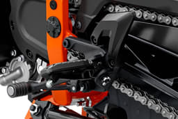 Ktm 390 Duke R Color Orange, Black