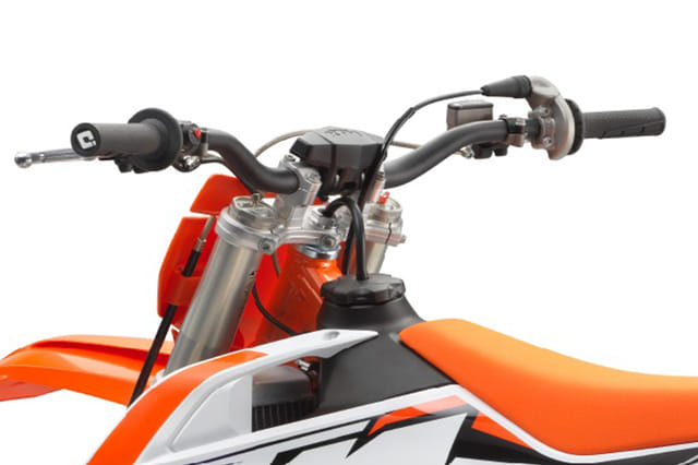 Color Orange, Black, White