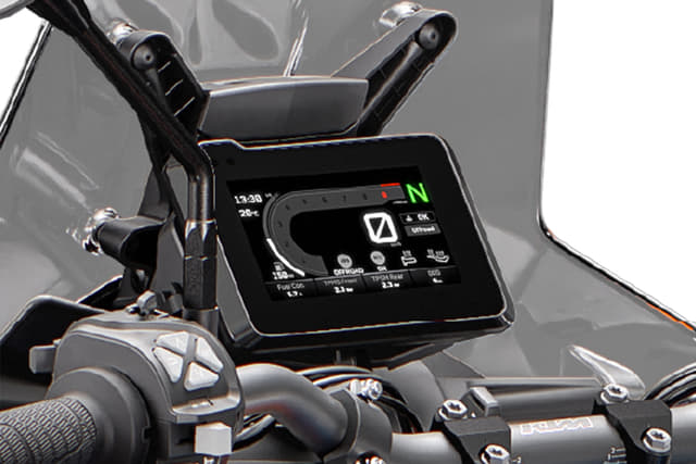 Color Black, Silver Image - 35481