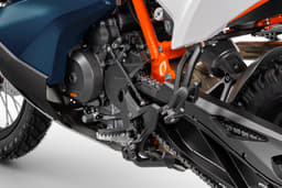 Ktm 890 Adventure R Color Blue, Orange, Black, White