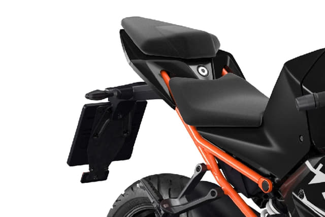 Color Black, Orange Image - 35517