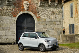 Leapmotor T03 Front Right Three Quarter