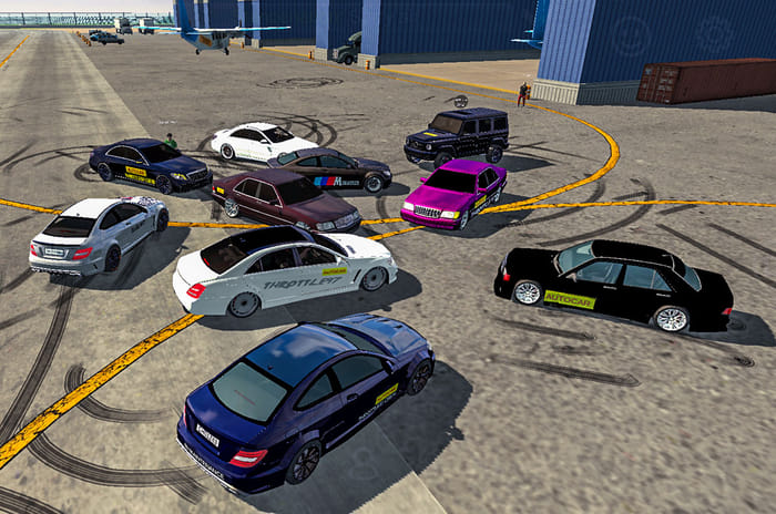 This is how petrolheads have car meets in a lockdown