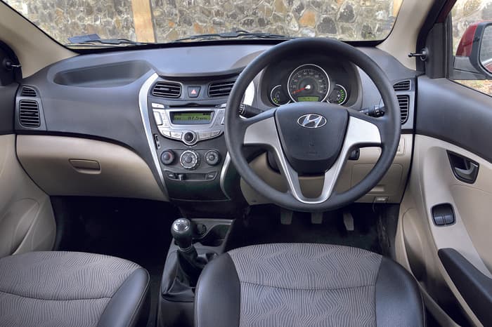Hyundai Eon interior 