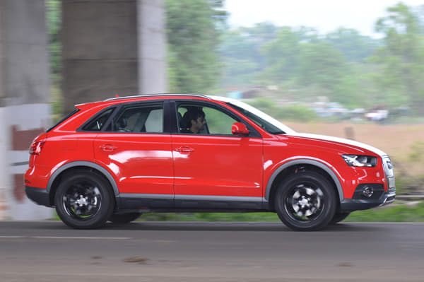 New 2013 Audi Q3 S review, test drive