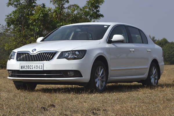 Skoda Superb facelift review, test drive
