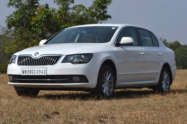 Skoda Superb facelift review, test drive