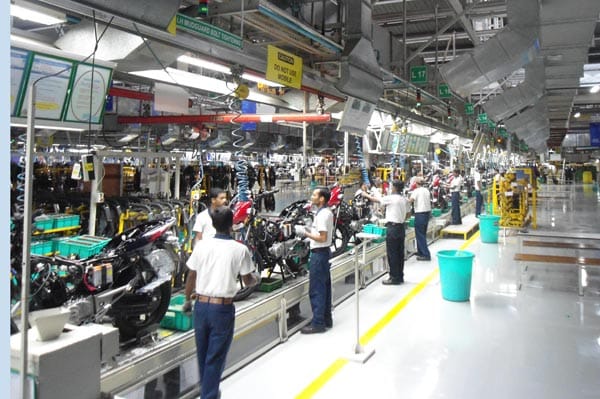 Bajaj Auto keeps Chakan plant strike at bay
