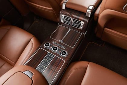 Range Rover LWB Autobiography Black edition priced at Rs 3.75 crore - Image 12