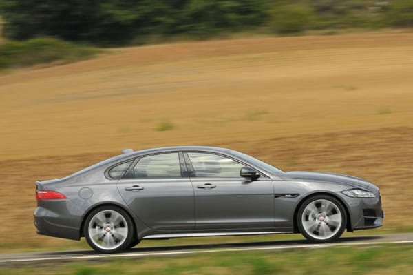 New Jaguar XF 2.0 diesel review, test drive - Introduction