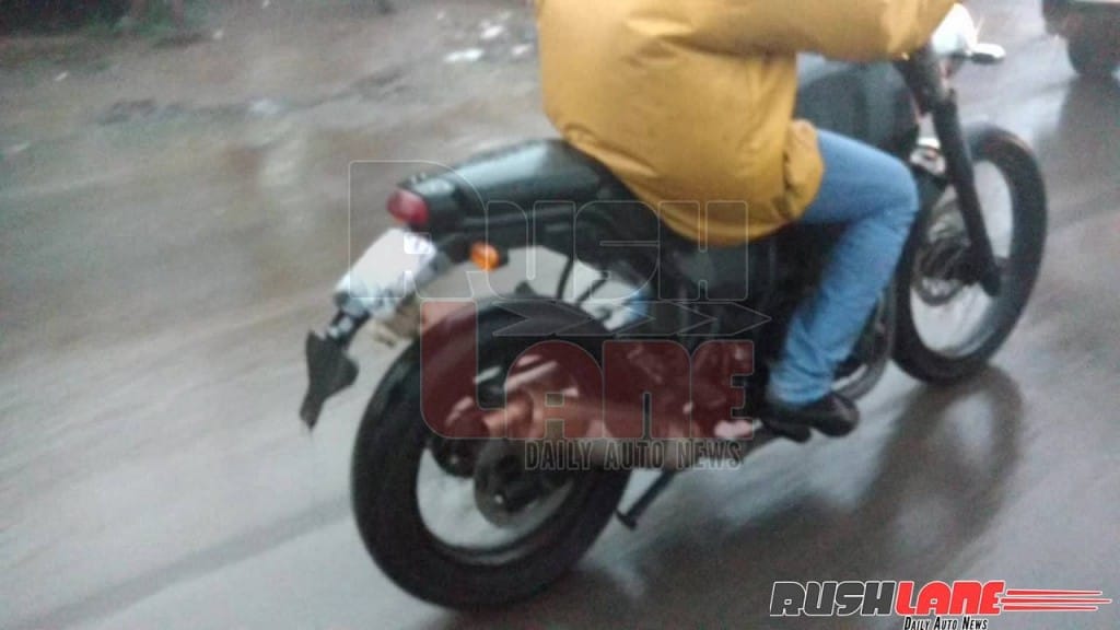 Royal Enfield Himalayan variant spied