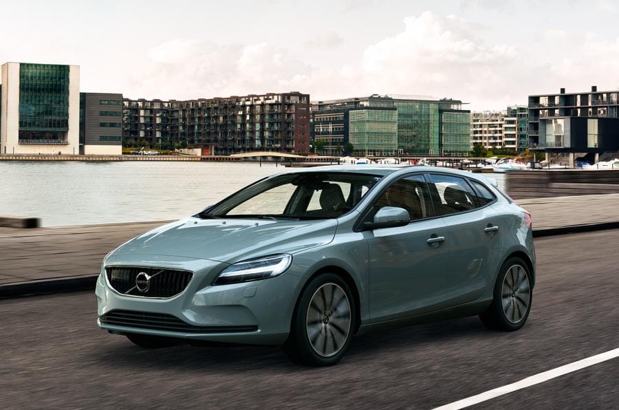 Volvo V40, V40 Cross Country facelift revealed - Introduction