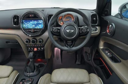 2017 Mini Countryman SUV unveiled - Image 3