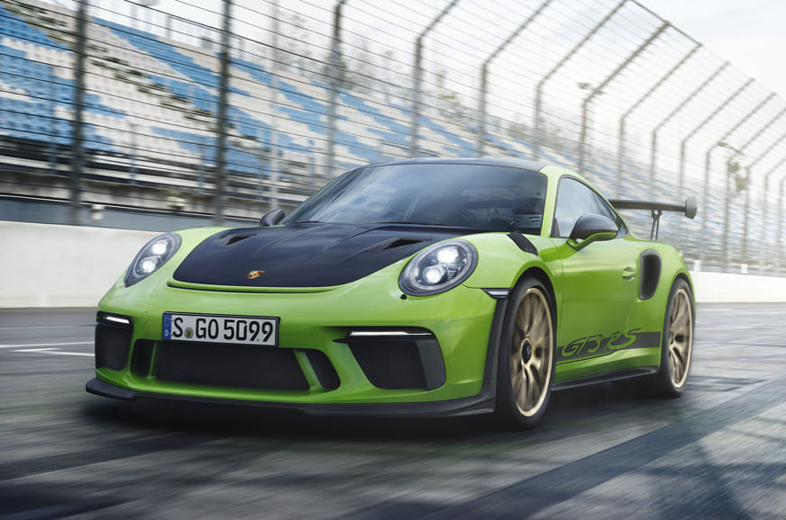 2018 Porsche 911 GT3 RS launched in India at Rs 2.75 crore